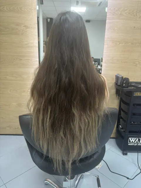 Дълга коса преди балаяж в Studio MOKREV